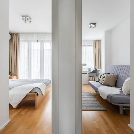 Pp - Pearl Of Paulay * Budapešť